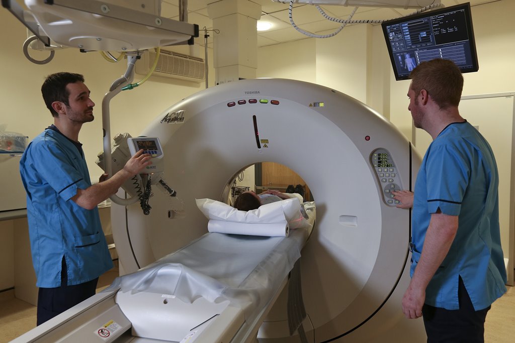 Updated guidelines for the use of imaging in the bowel cancer screening