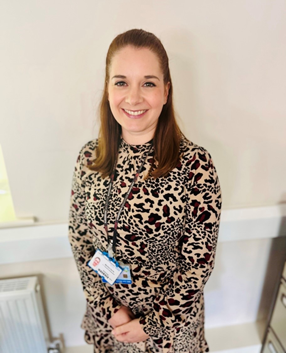 Dr Martine Harrris Dr Martine Harrris