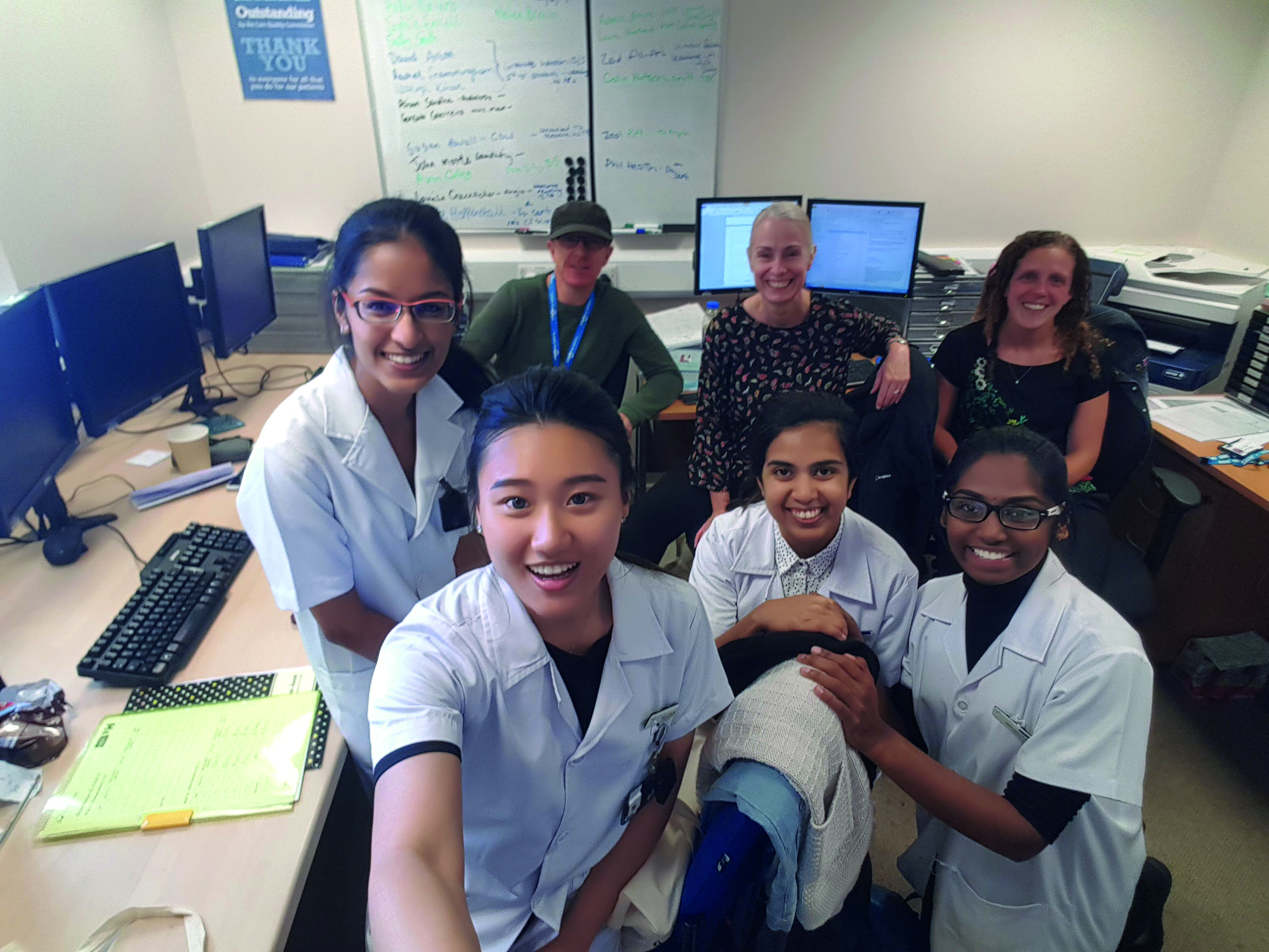 Elective radiography students from Singapore welcomed to Sheffield | SoR