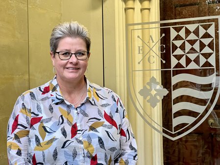 Dr Jane Harvey-Lloyd Dr Jane Harvey-Lloyd